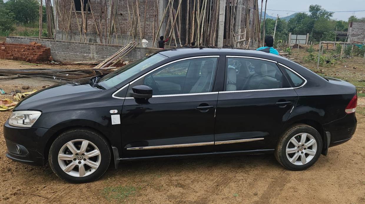 Volkswagen Vento(2010-2012) Comfortline Diesel